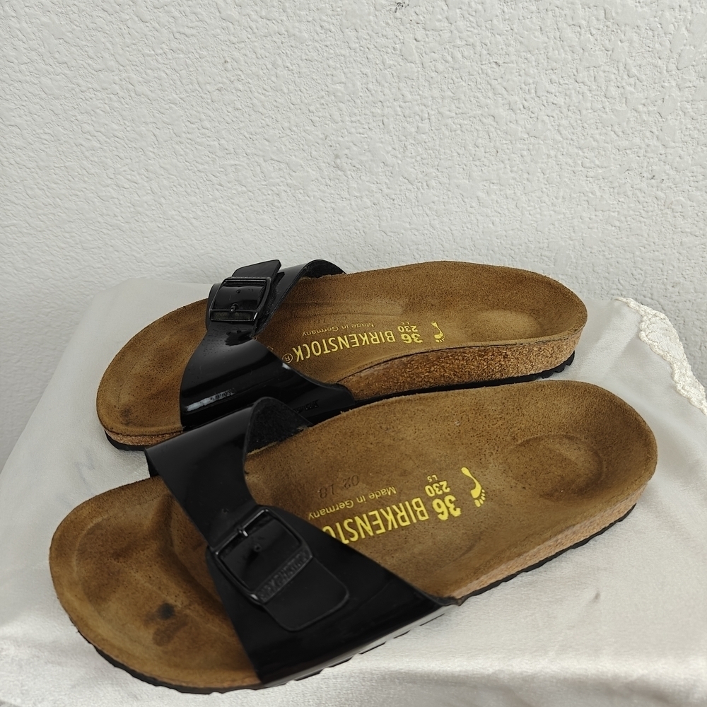 Birkenstock Glossy Black Slides